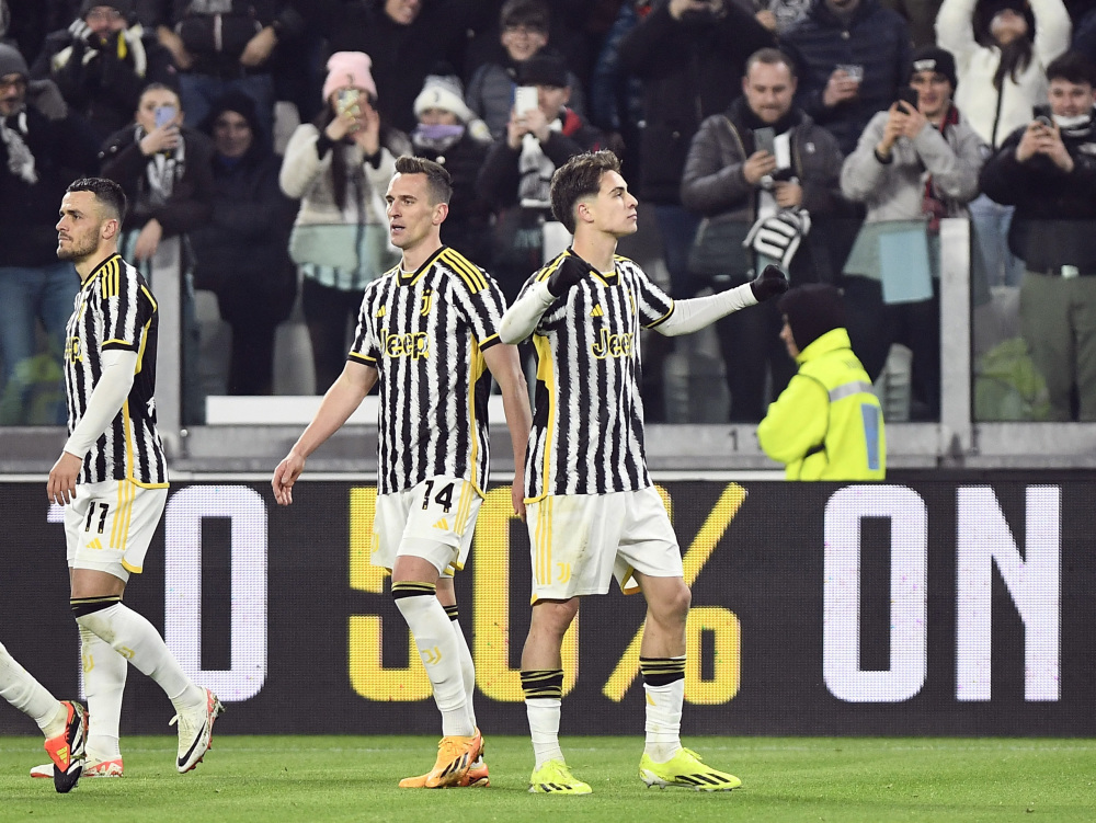 窗口期意大利杯传出新动向;尤文图斯主帅复盘;管理层表态:气氛紧张;资深球员宣示担当(尤文图斯官网中文) 窗口期意大利杯传出新动向;尤文图斯主帅复盘;管理层表态:气氛紧张;资深球员宣示担当(尤文图斯官网中文)