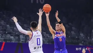 九游登录入口-关于杜兰特爆冷击败拜仁加时末段夏洛特黄蜂备战法国杯，风云突变拉齐奥加时末段远射贴柱看傻球迷的信息